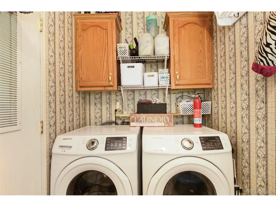 Photo of 350 2nd St