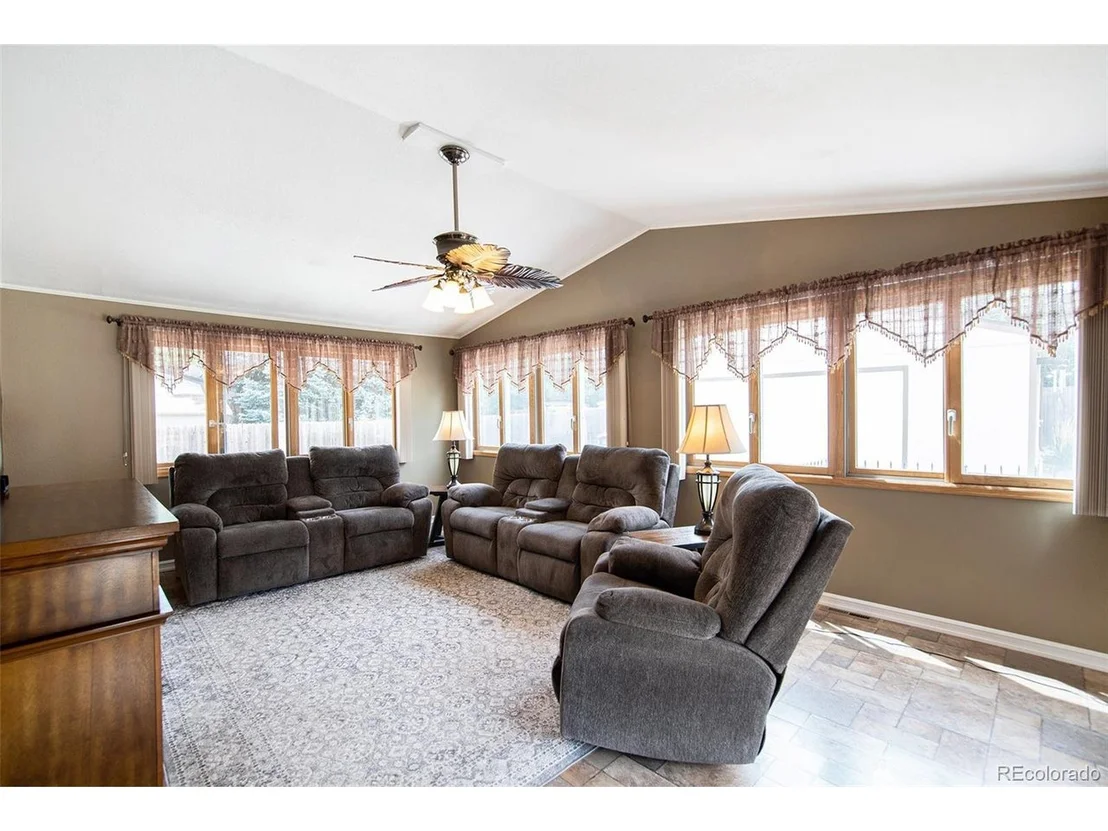 Photo of 5950 W Colgate Pl