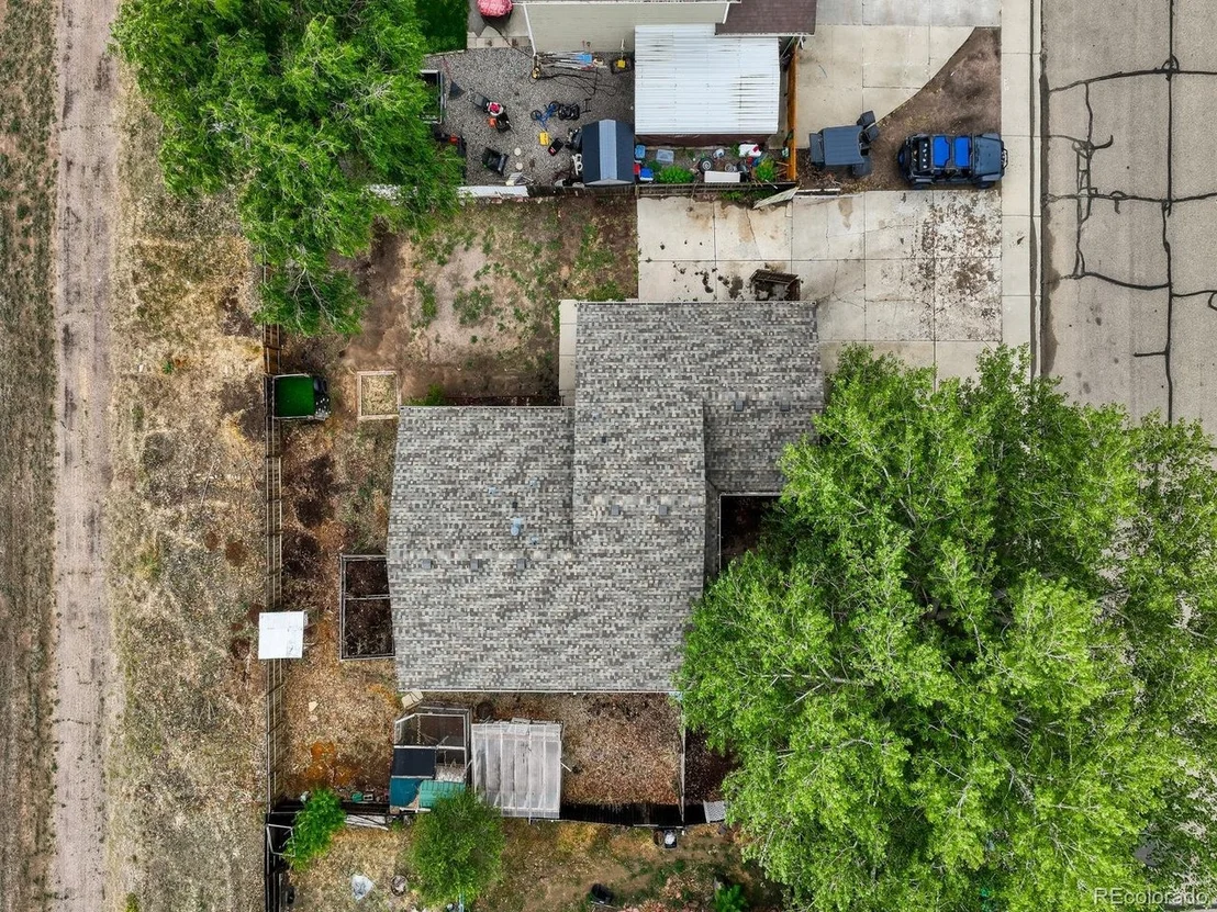 Photo of 740 Beth Ave