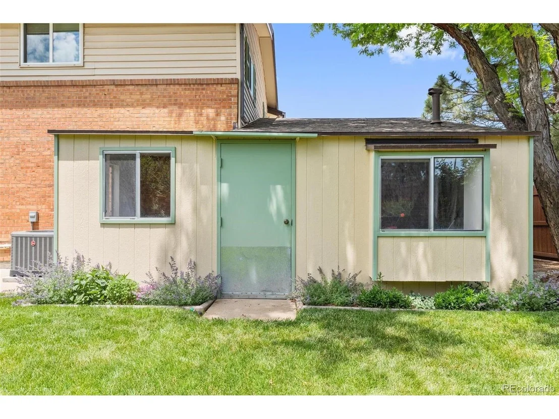 Photo of 1202 W 100th Pl