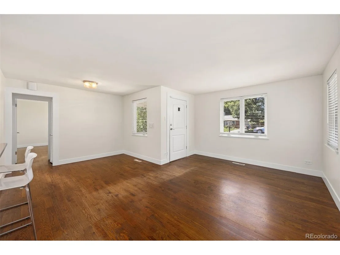 Photo of 170 Oneida St