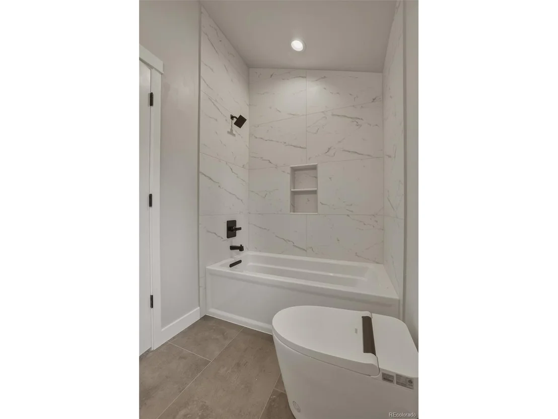 Photo of 920 Copper Dr