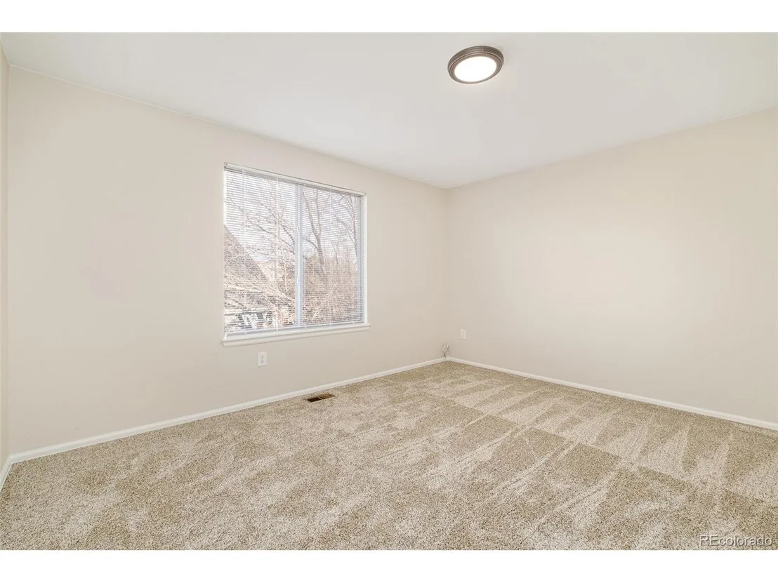 Photo of 6716 W 97th Cir