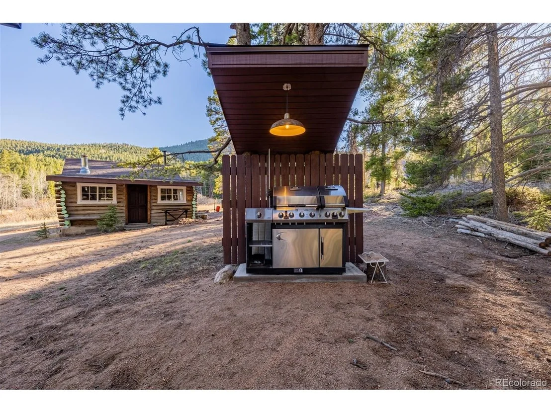 Photo of 9719 Beaver Pond
