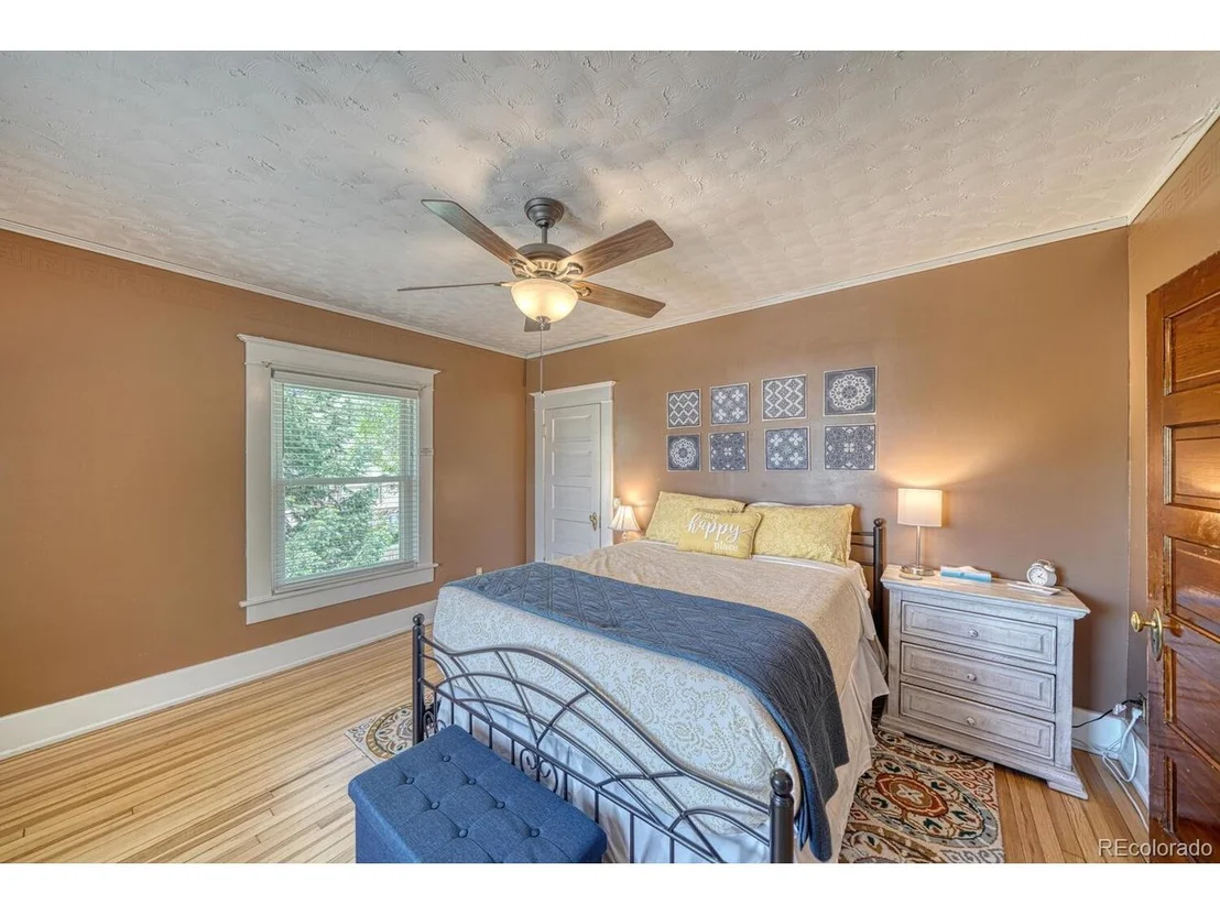 Photo of 403 Scott St