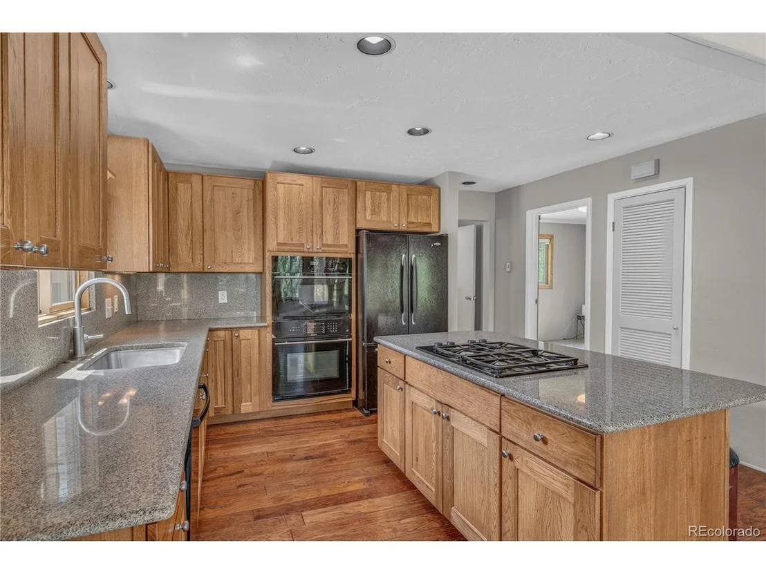 Photo of 214 Mountain View Trl