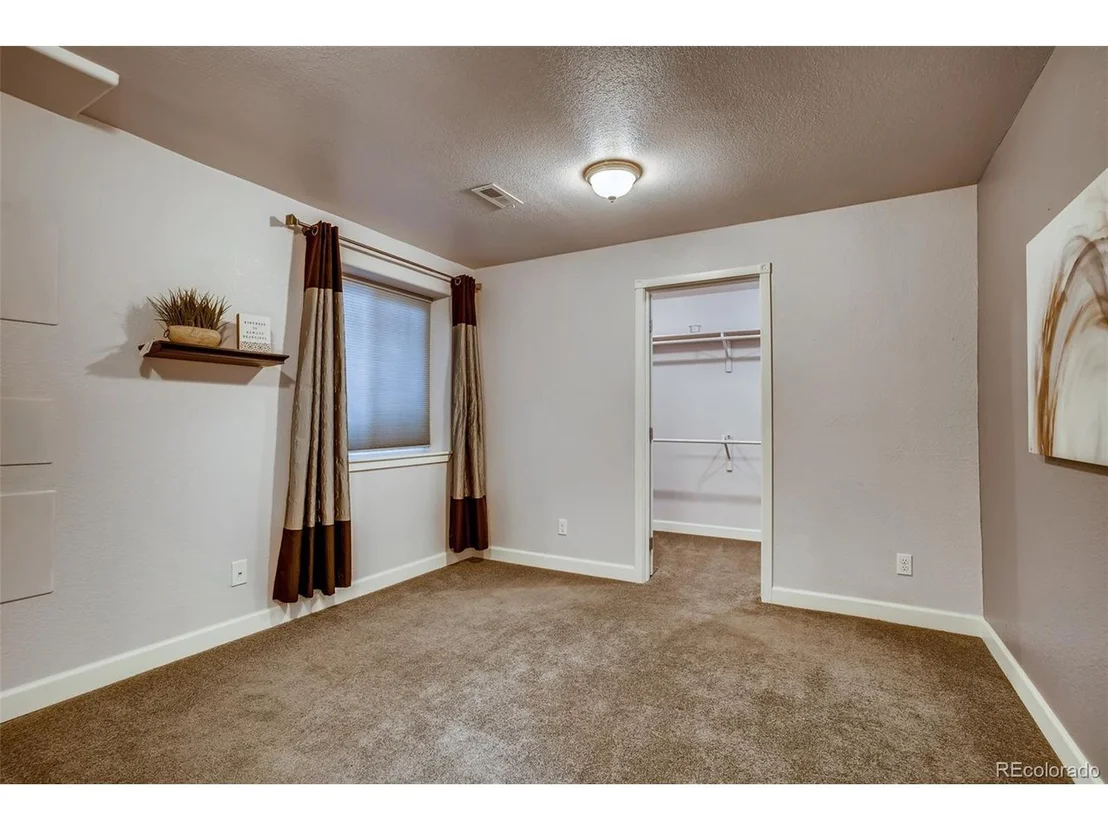 Photo of 625 Tumbleweed Dr