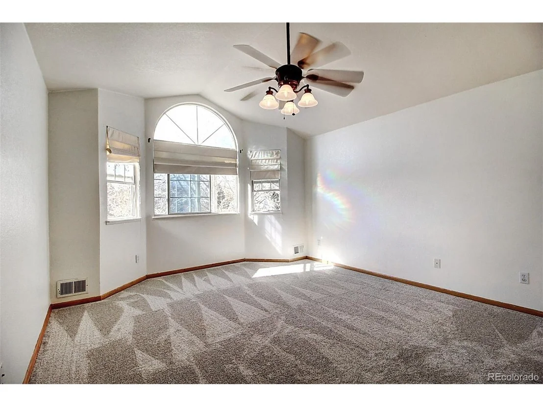 Photo of 312 Derry Dr