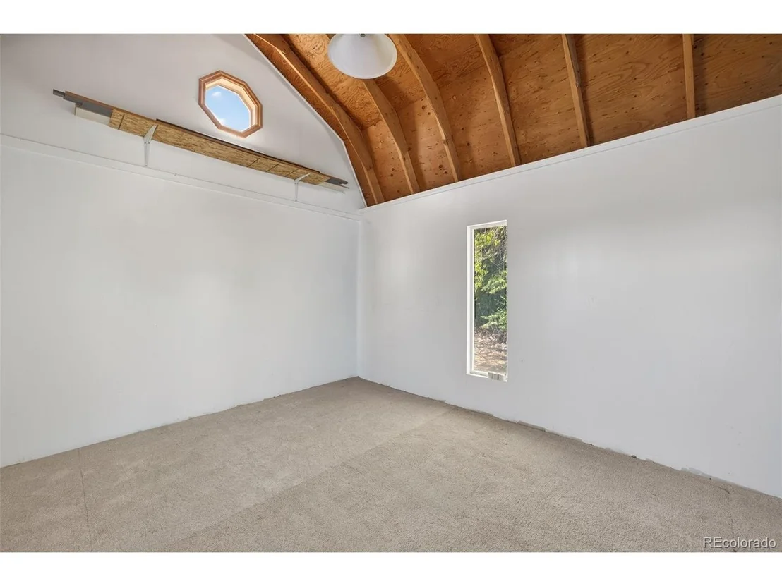 Photo of 1120 Meadowlark Dr