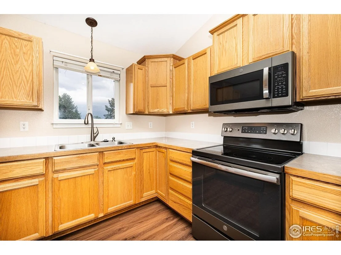 Photo of 2409 Dock Dr