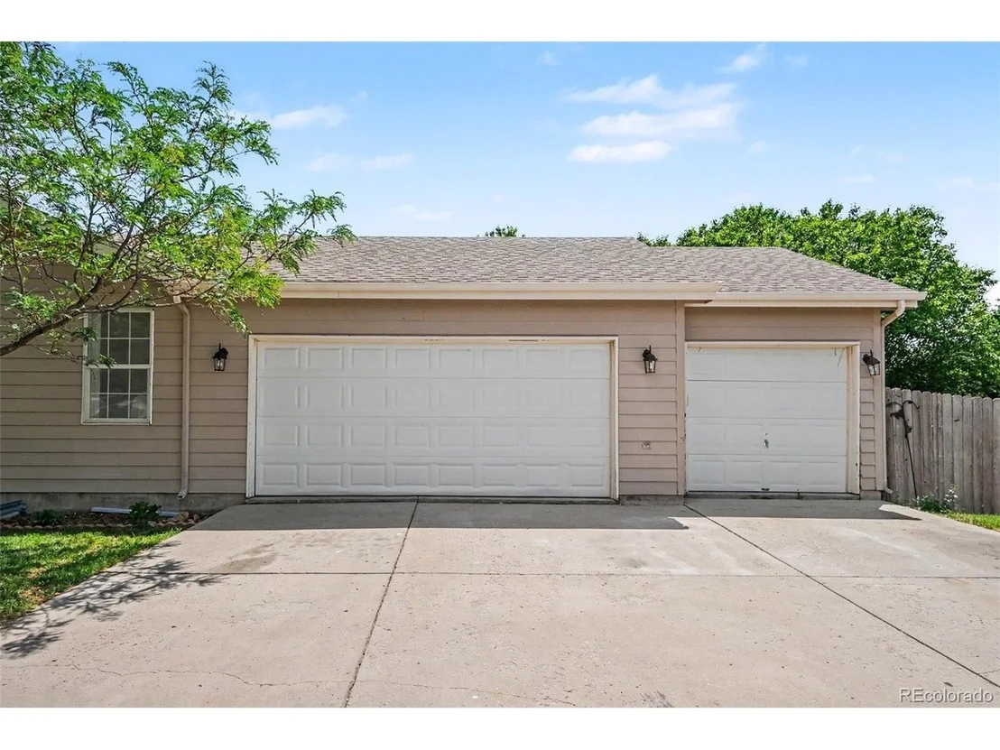Photo of 3103 Cody Ave