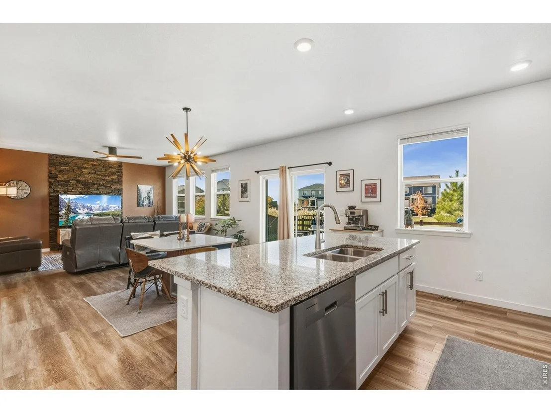 Photo of 438 Bluebird Rd