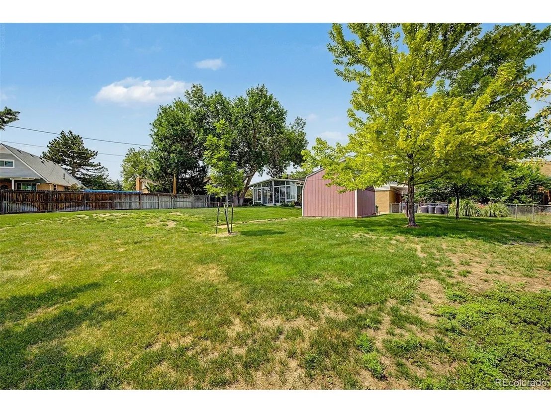 Photo of 562 Melody Dr