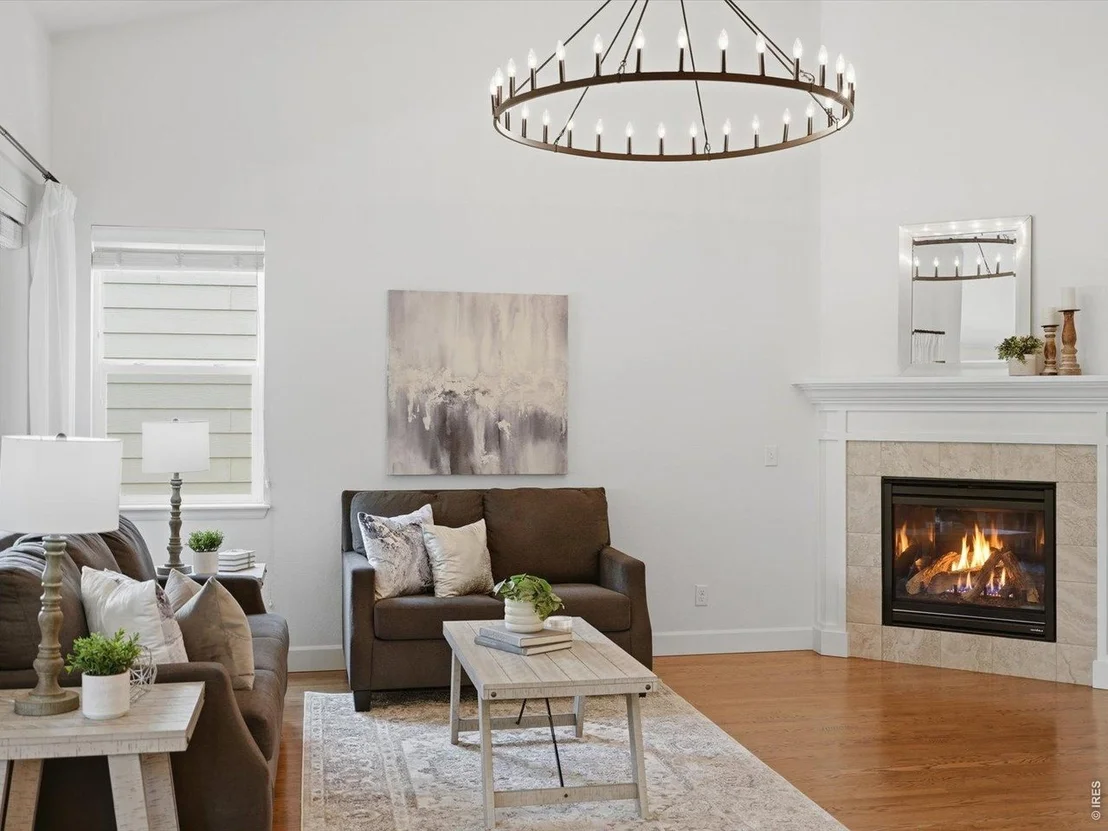 Photo of 950 Sumner Way