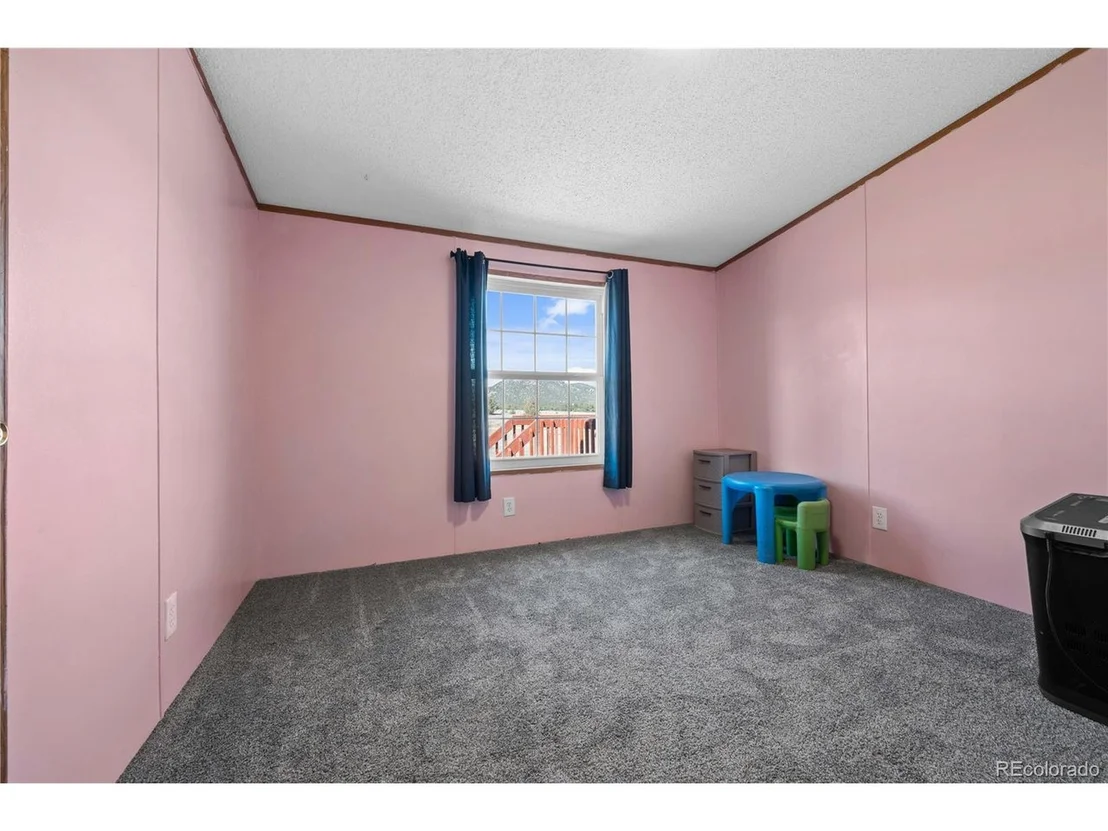 Photo of 28 Pinon Ln