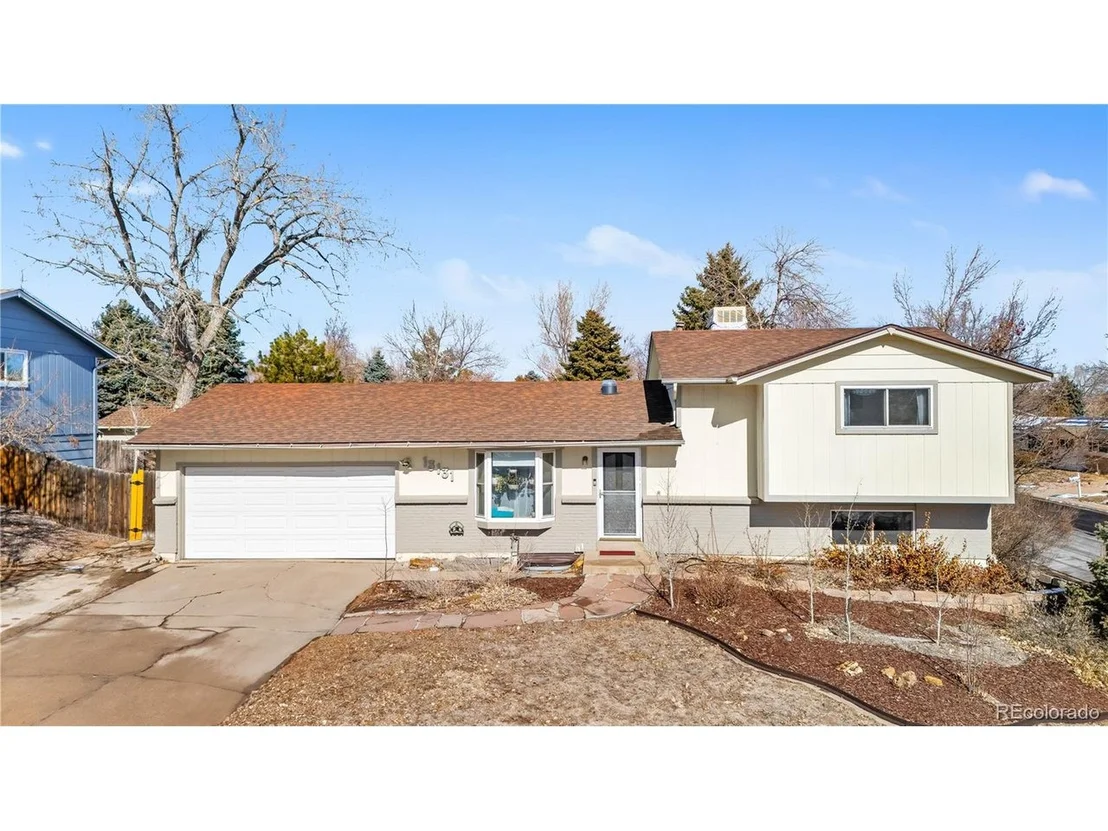 Photo of 13131 Mercury Dr