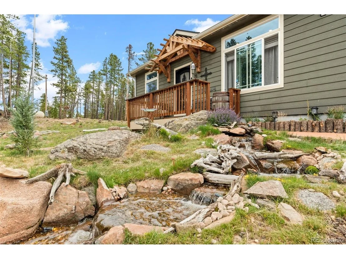 Photo of 74 Valley View Ln