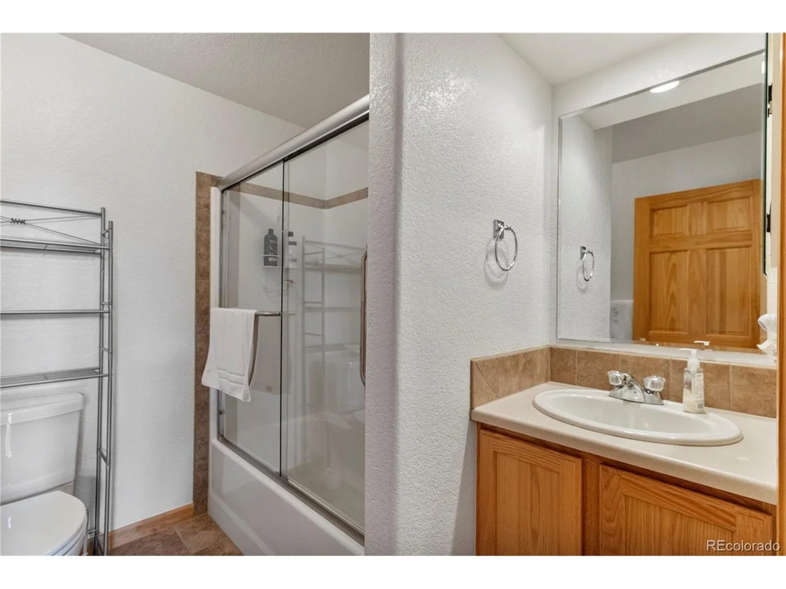 Photo of 38391 County Road 77