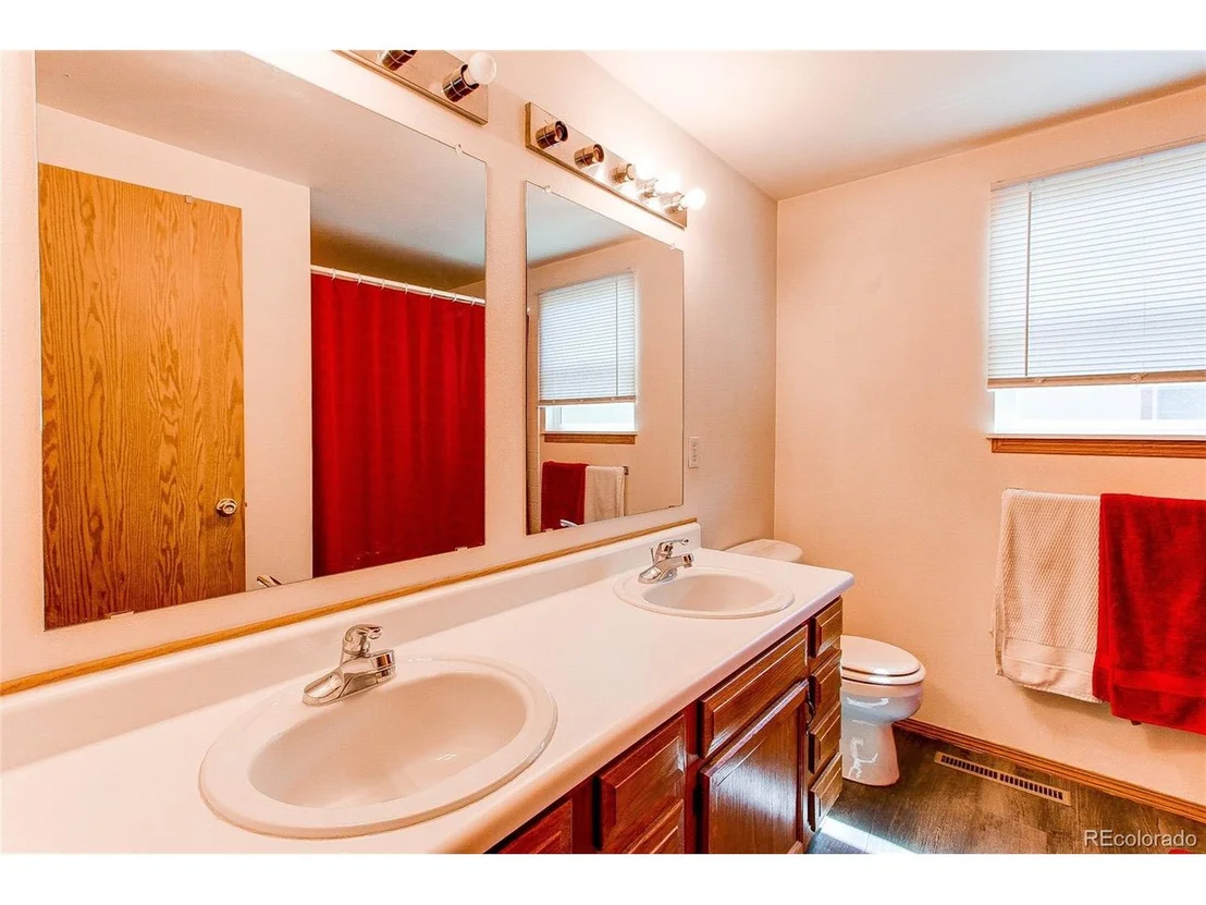 Photo of 8044 Bryant St
