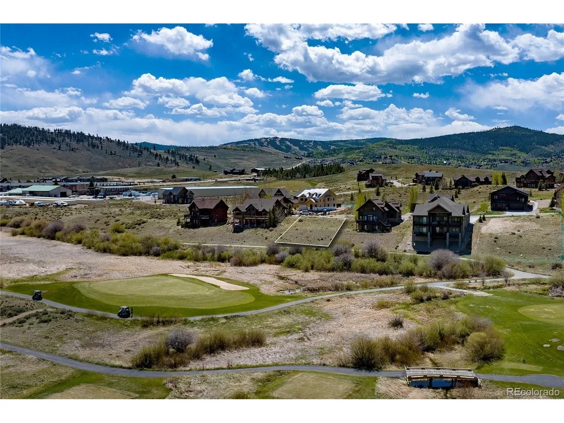 Photo of 826 Saddle Ridge Cir