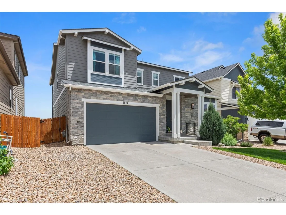 Photo of 1674 Ghost Dance Cir