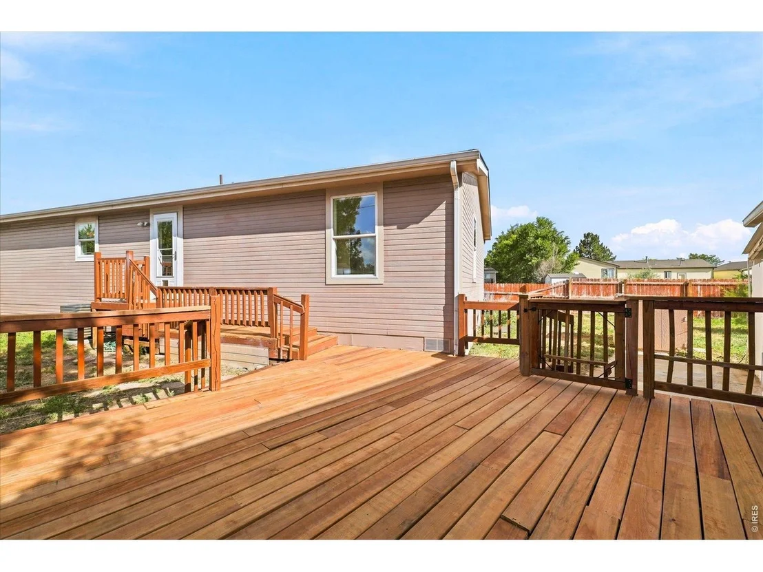 Photo of 131 Wooster Dr