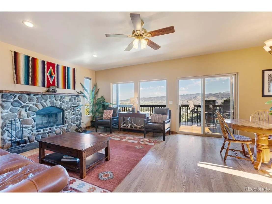 Photo of 6396 Terrace Ln