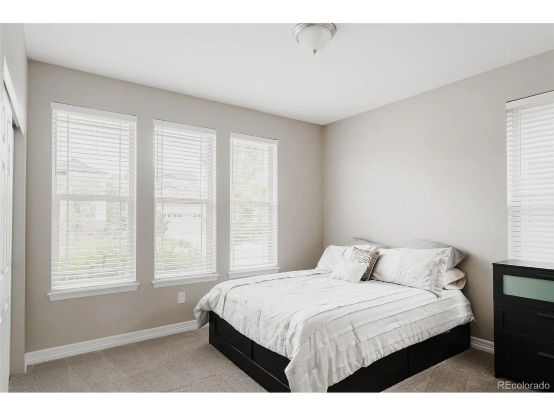 Photo of 9524 Moss Way
