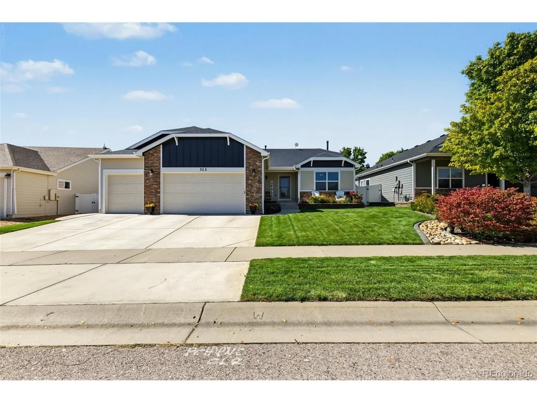 Photo of 313 Audubon Blvd