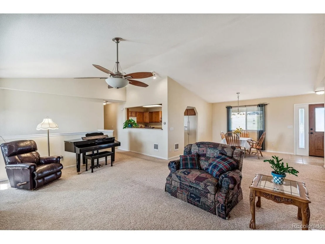 Photo of 26490 Flower Cir