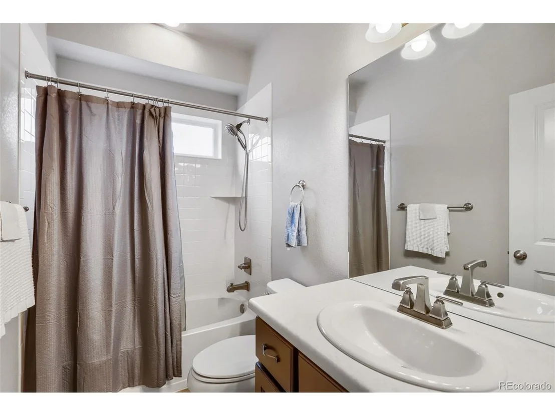 Photo of 505 Remington Dr