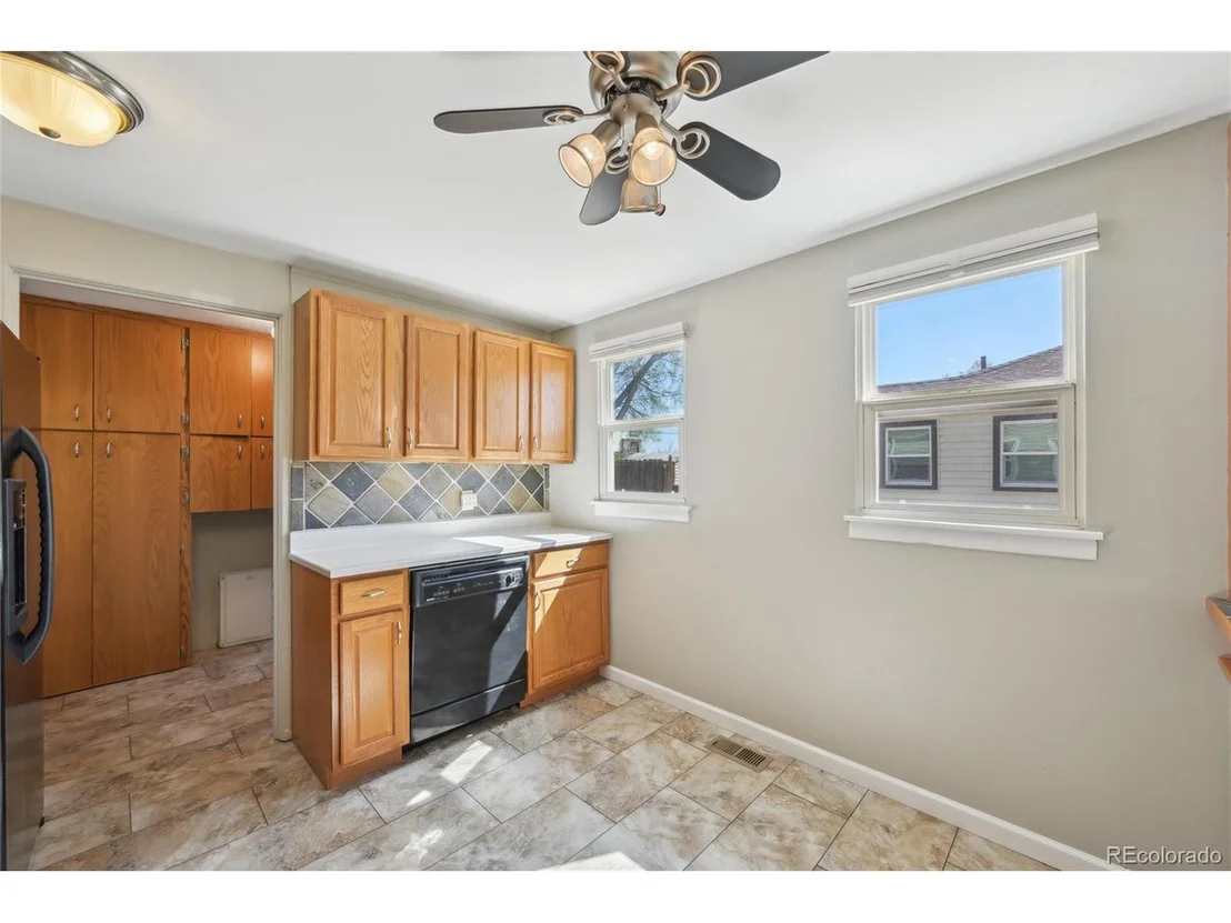 Photo of 6819 Reno Dr