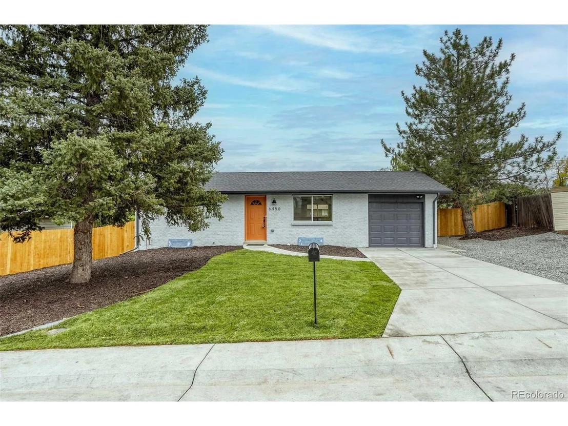 Photo of 6450 W 77th Pl