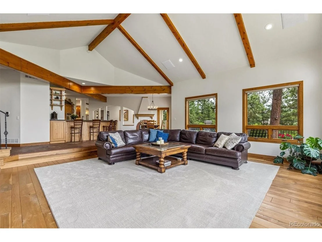 Photo of 2376 Trails End