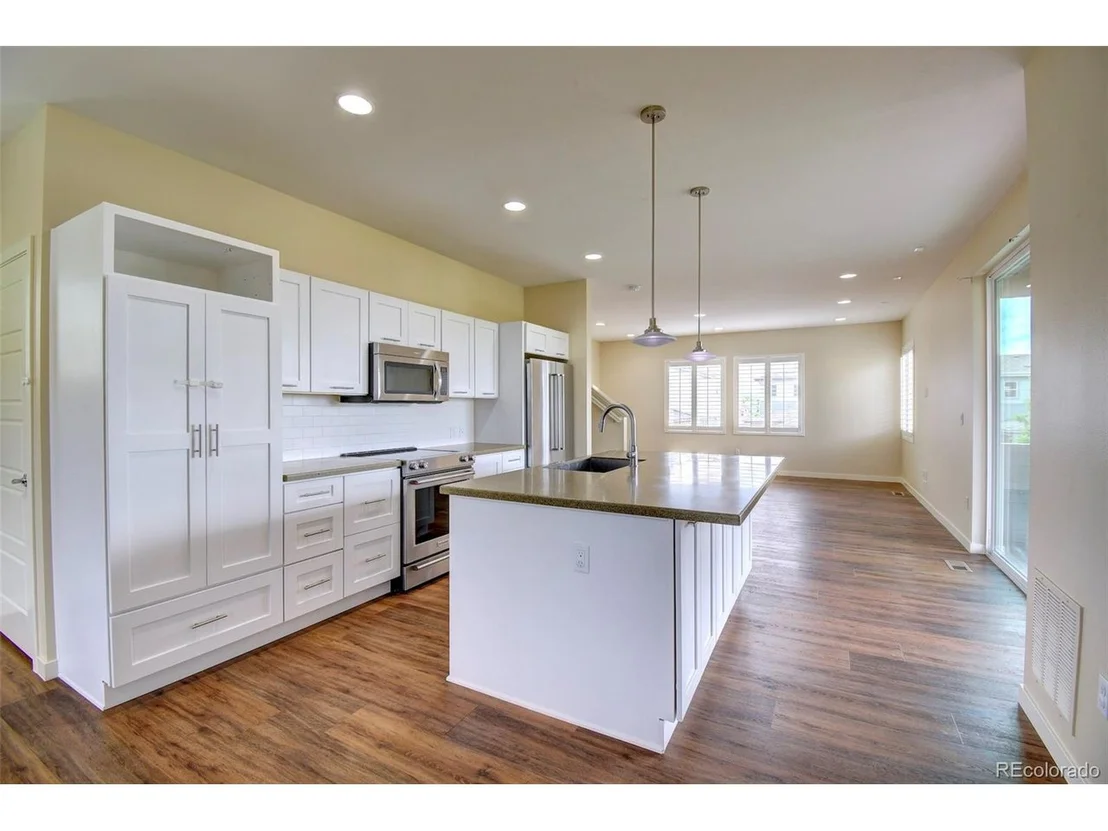 Photo of 9727 Dunning Cir