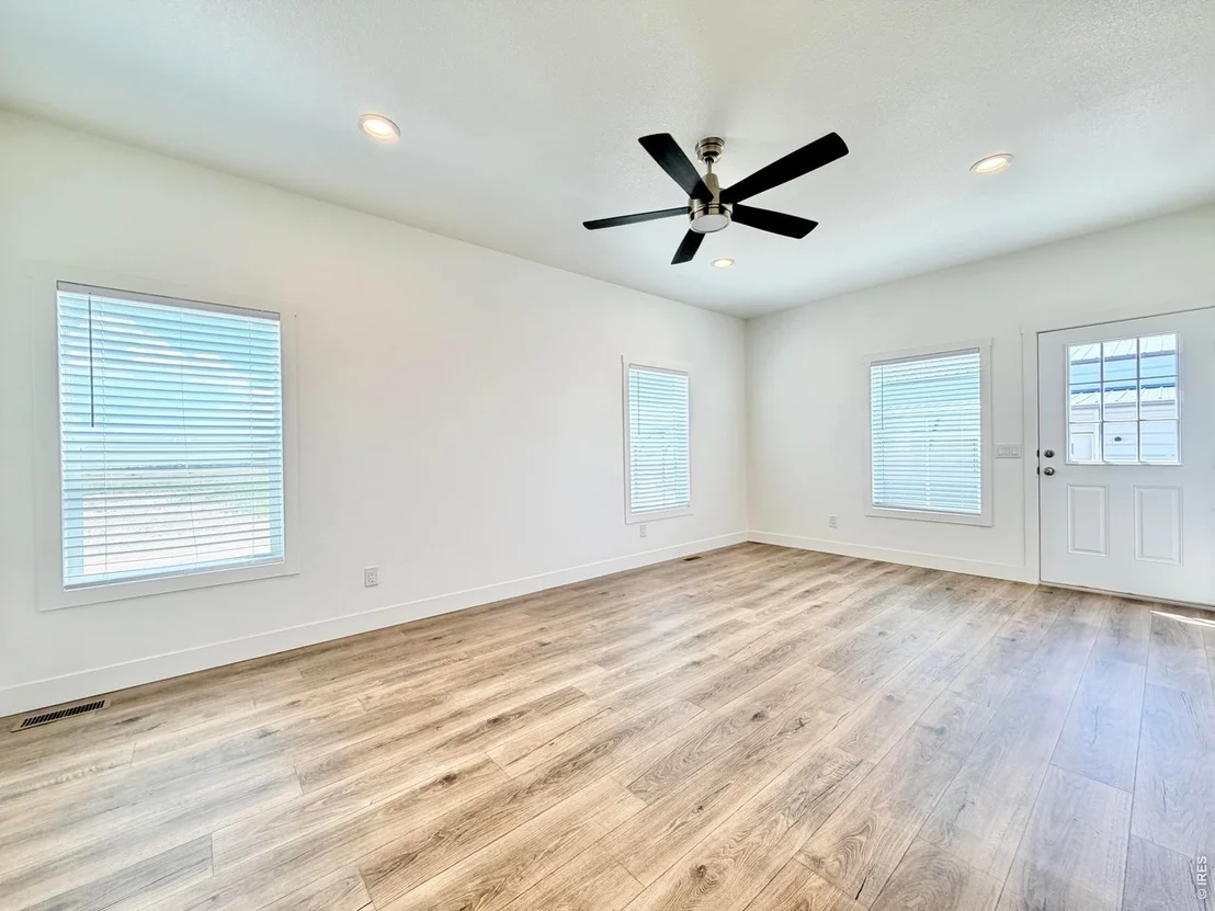 Photo of 41746 County Road 80
