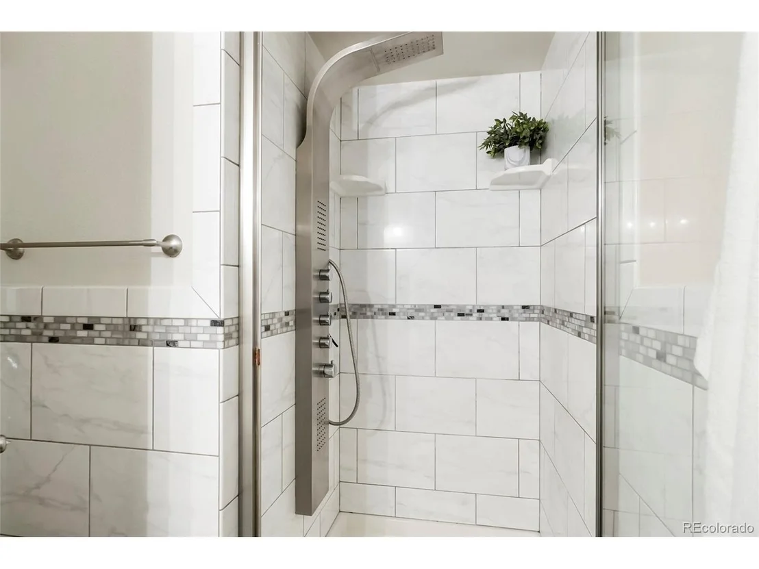 Photo of 768 Barberry Cir