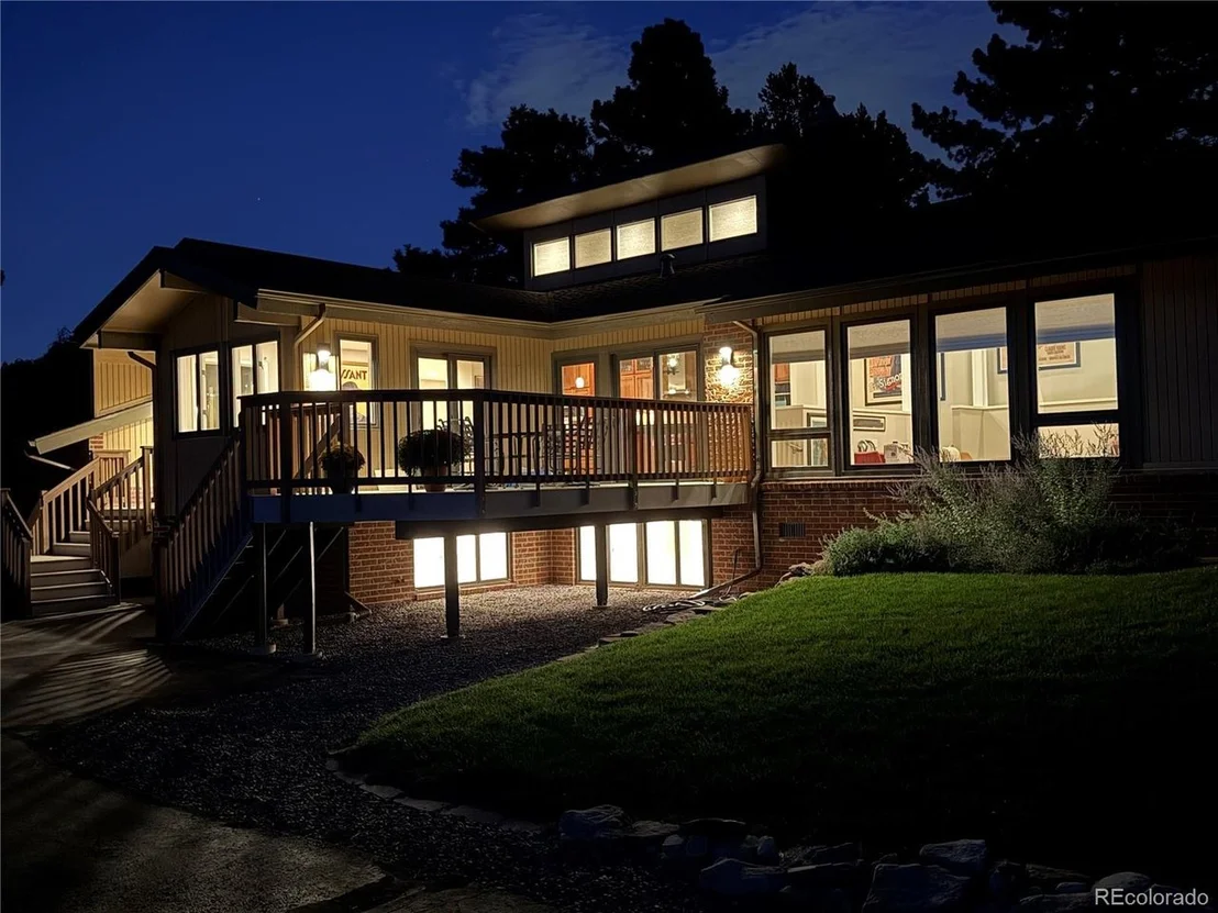 Photo of 5590 Crestbrook Dr