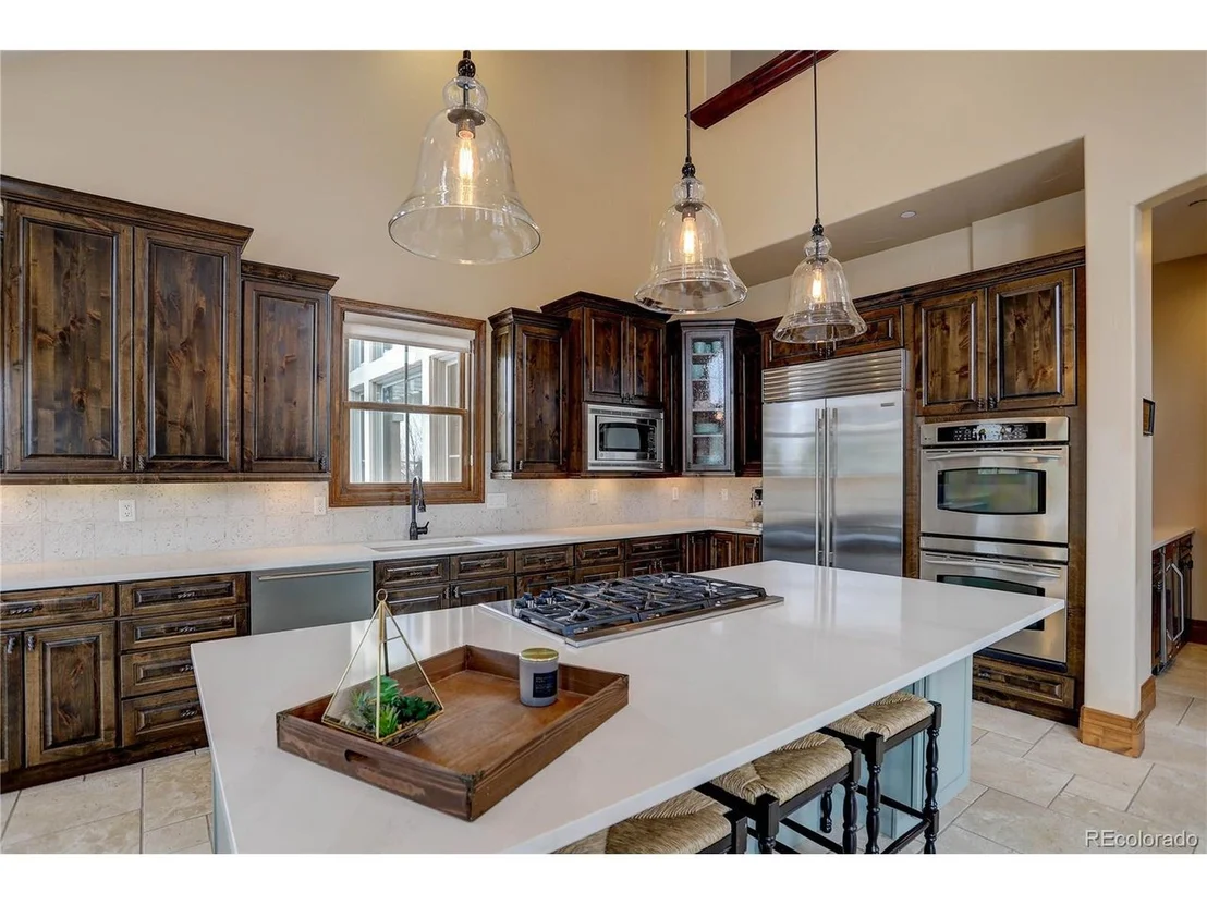 Photo of 6103 Huron Ln