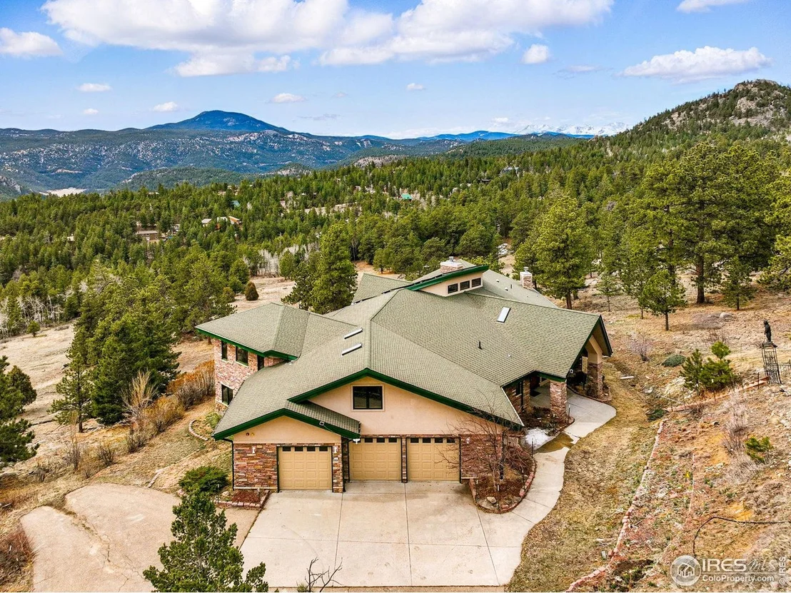 Photo of 8566 Flagstaff Rd