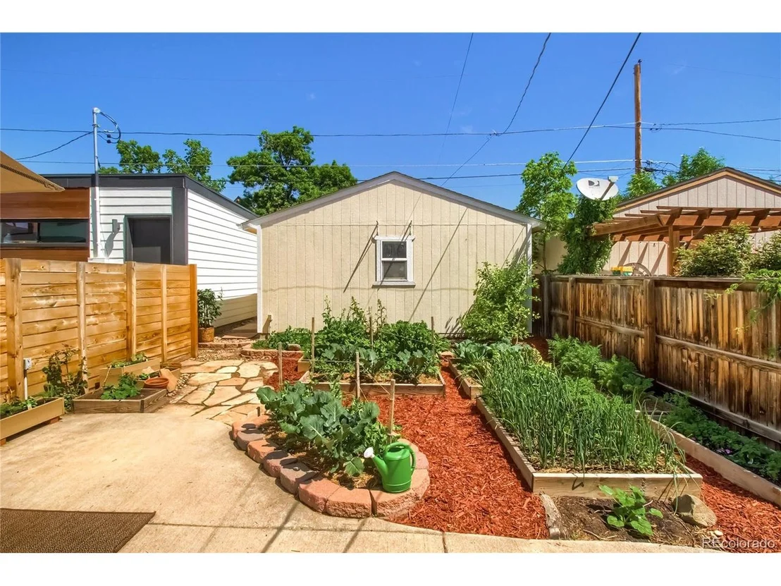 Photo of 4475 W 30th Ave