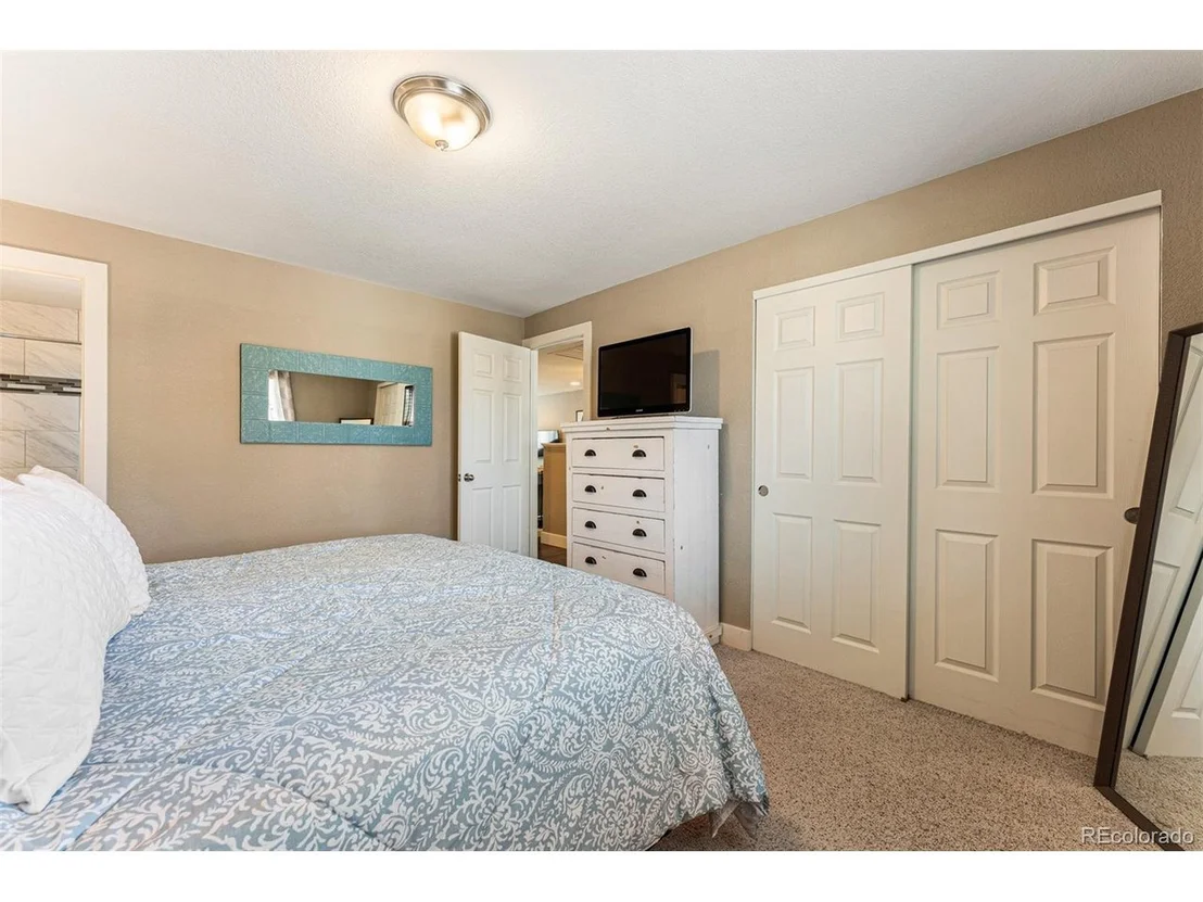 Photo of 4242 E Peakview Cir
