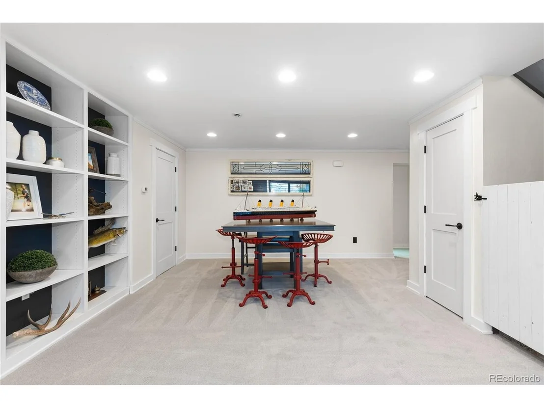 Photo of 5839 Lone Peak Dr