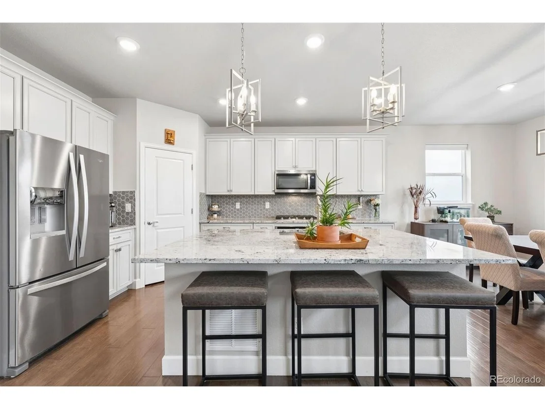 Photo of 410 Hyde Park Cir