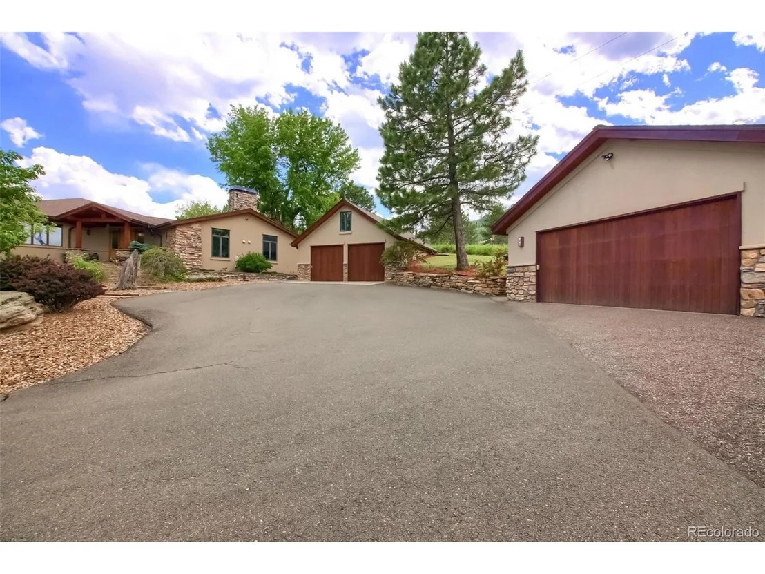 Photo of 5335 Pine Ridge Rd