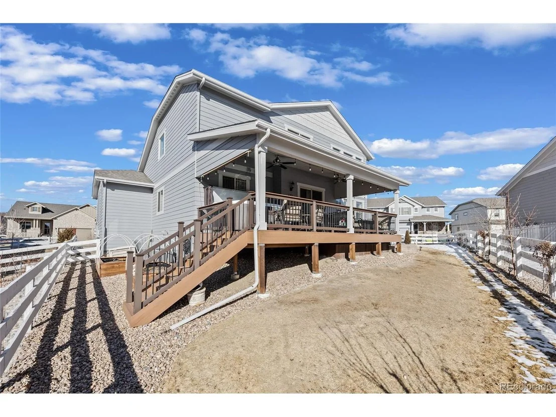 Photo of 20140 E Fair Ln