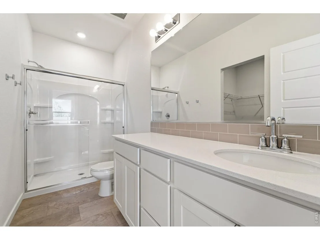 Photo of 3900 Soapstone St