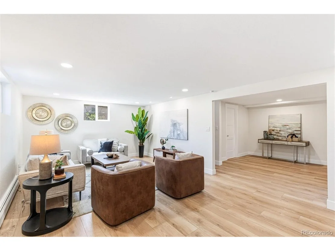 Photo of 3100 W Denver Pl