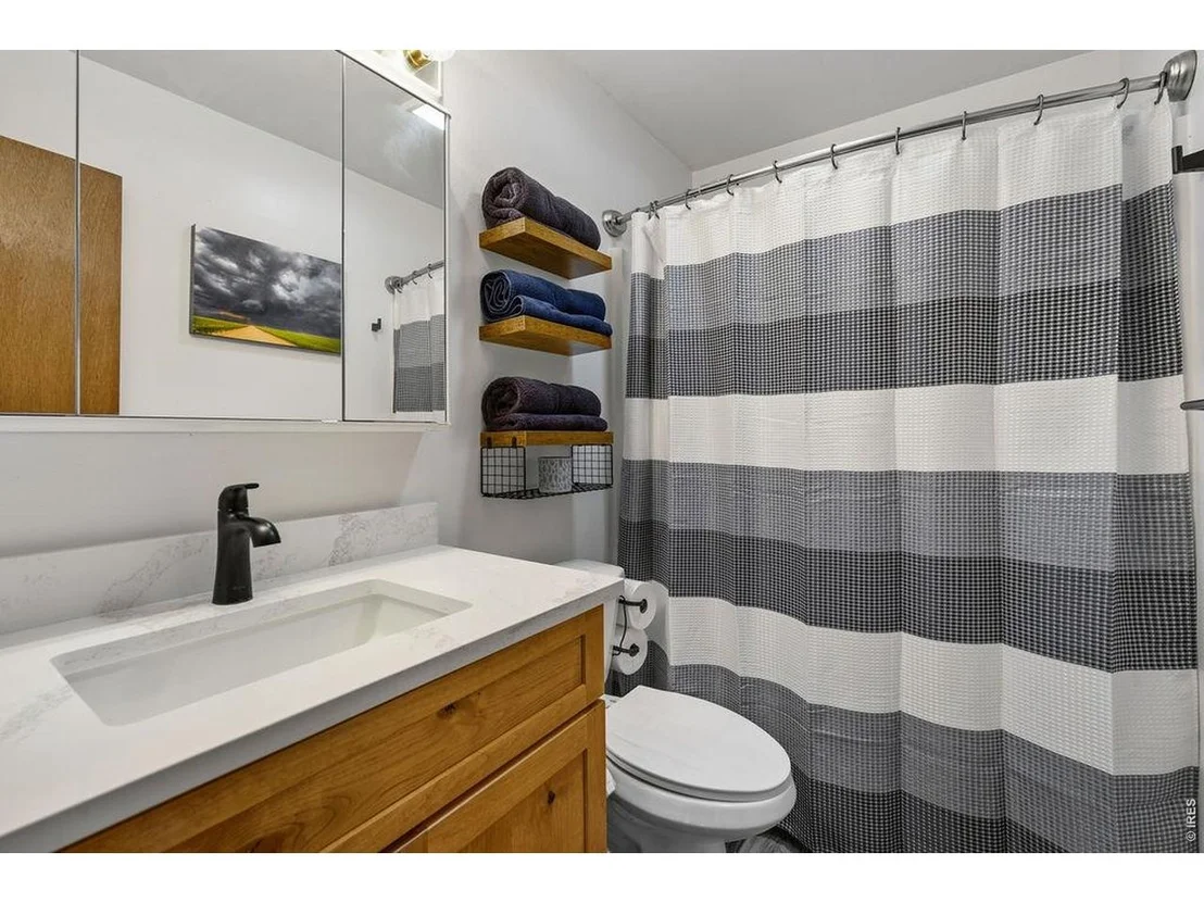 Photo of 112 Bachar Dr