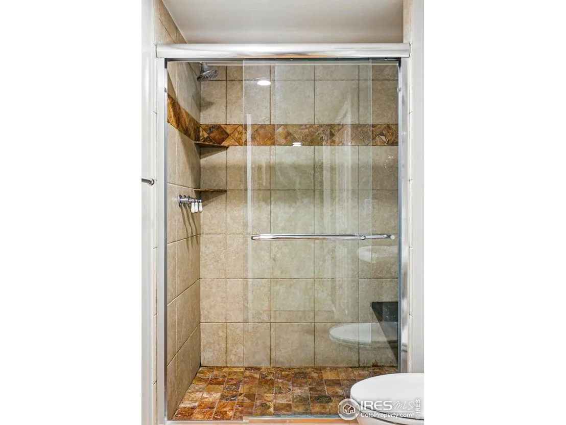 Photo of 6105 El Diente Cir